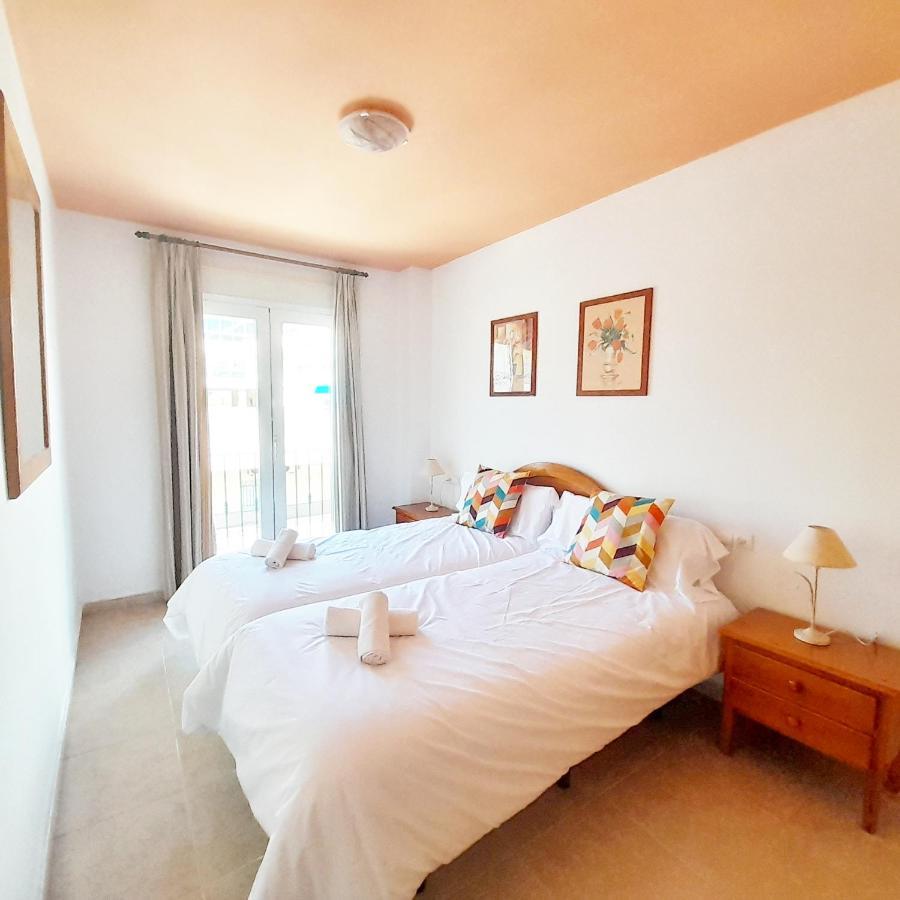 Vicenta Playa Carihuela Apartment *