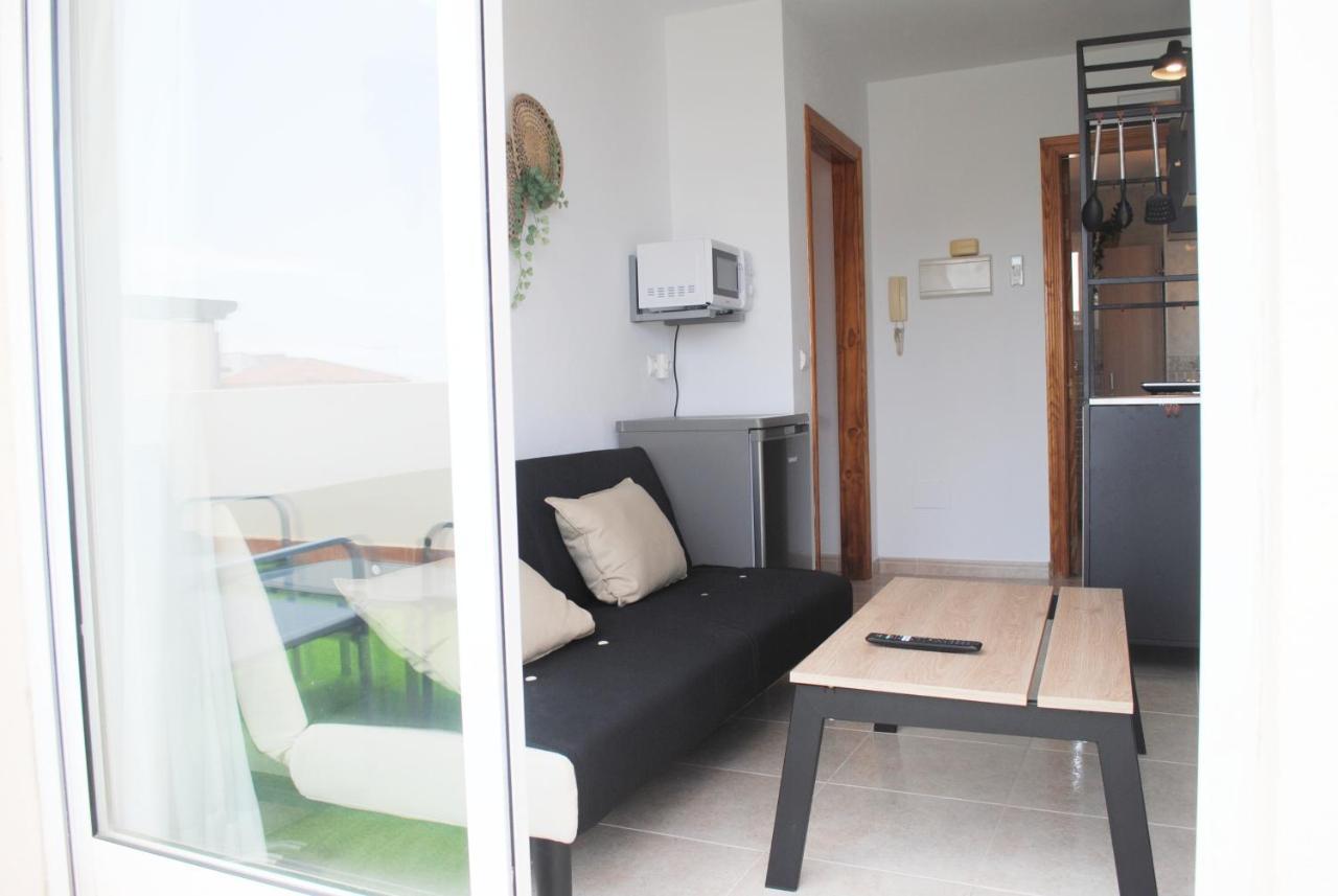 Vicenta Playa Carihuela Torremolinos