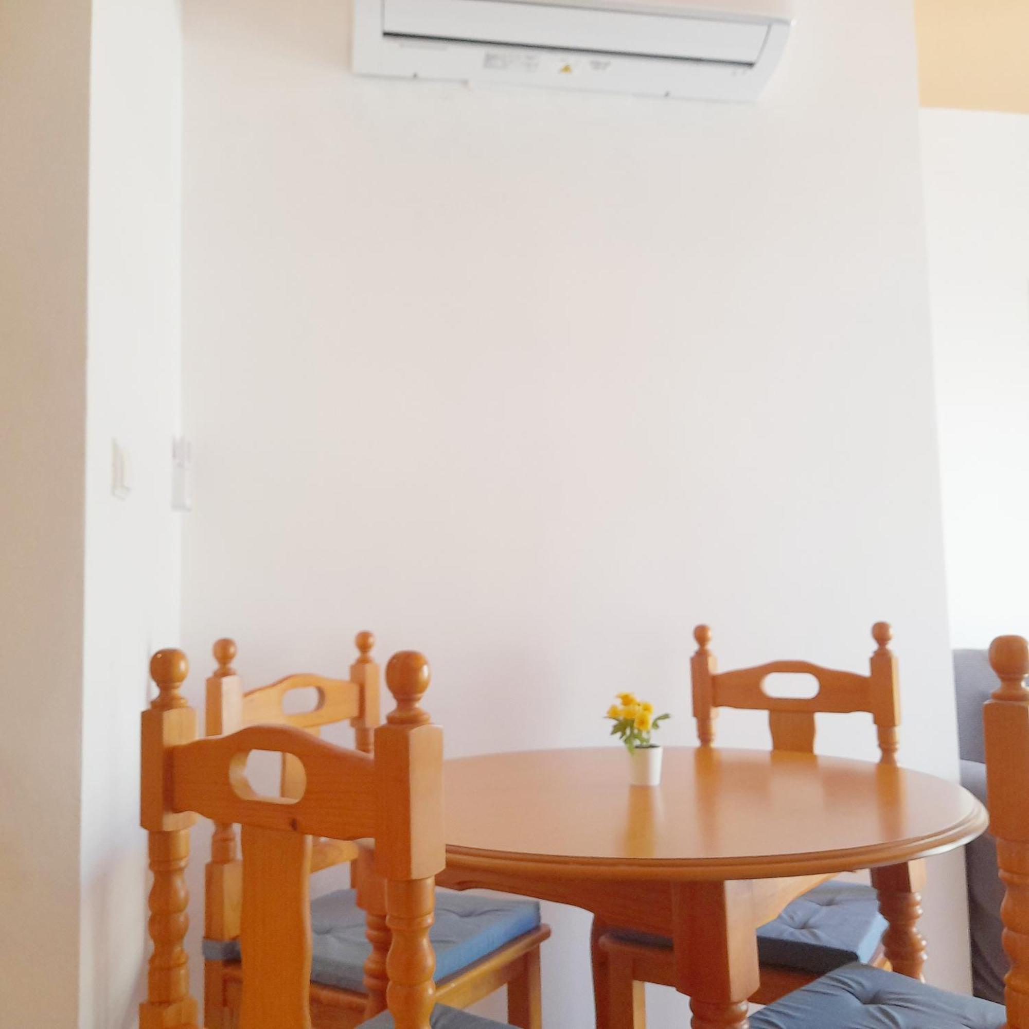 Vicenta Playa Carihuela Apartment Torremolinos