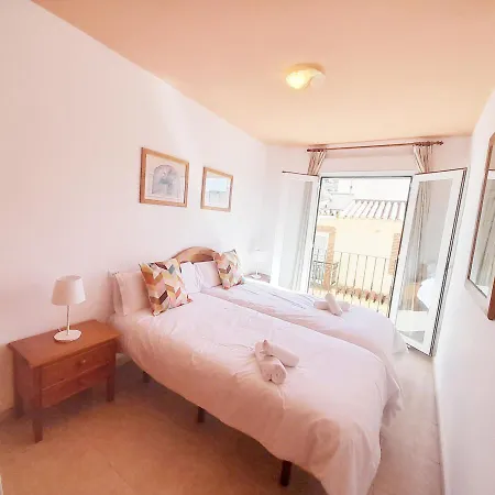 Apartamentos Vicenta Playa Carihuela Torremolinos Esterno foto