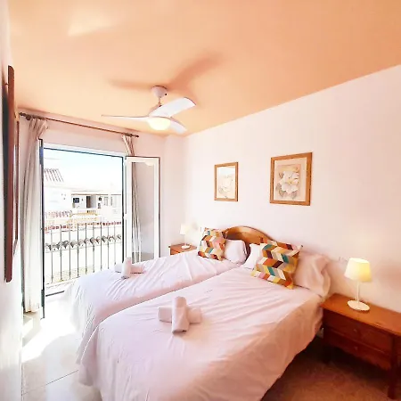 Apartamentos Vicenta Playa Carihuela Torremolinos Esterno foto
