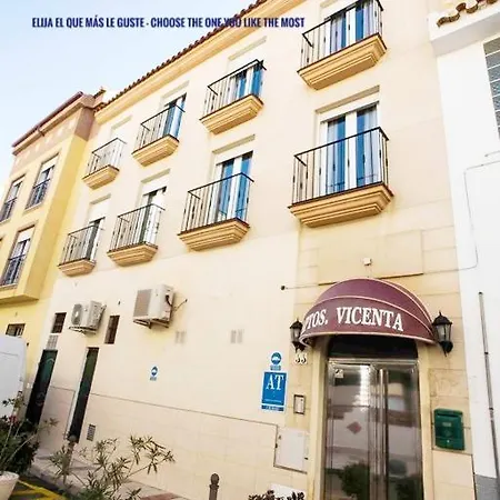 Apartamentos Vicenta Playa Carihuela Torremolinos Esterno foto