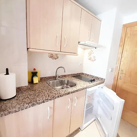 Apartamentos Vicenta Playa Carihuela Torremolinos Camera foto