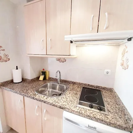 Apartamentos Vicenta Playa Carihuela Torremolinos Esterno foto