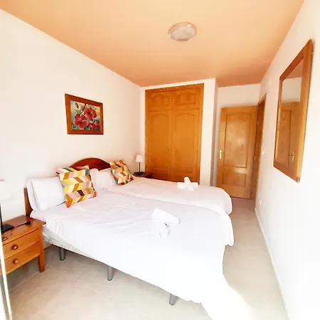 Apartamentos Vicenta Playa Carihuela Torremolinos Camera foto