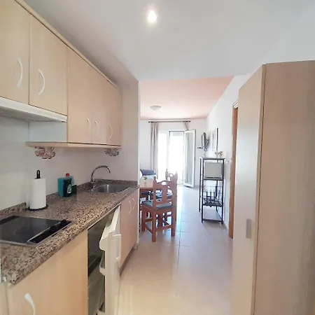 Apartamentos Vicenta Playa Carihuela Torremolinos Camera foto